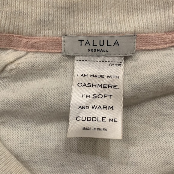 Aritzia sweater. Size xxs - Picture 3 of 3